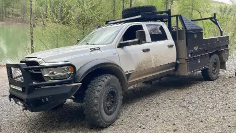 Dodge 5500 Service Truck with Rear Winch Hitch